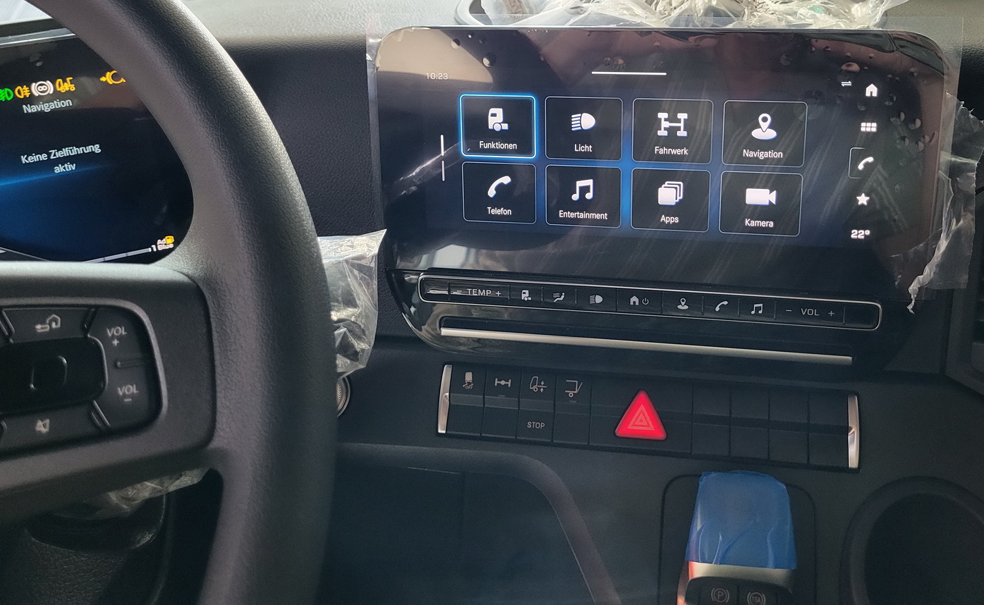 Actros Display